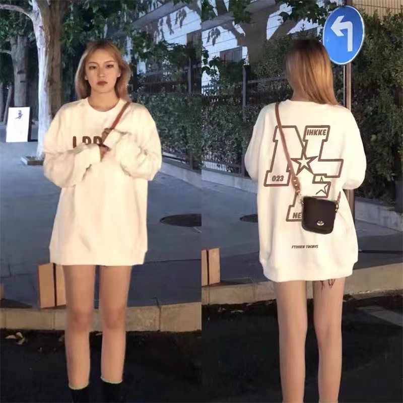 落肩白色衛衣女春秋新款ins圓領設計感小眾大碼寬鬆加絨上衣服潮