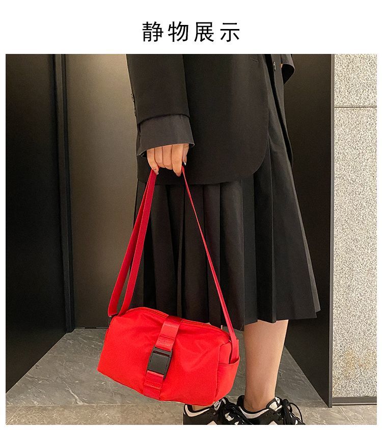 Sports Gym Bag Waterproof Toast Bag Large Capacity Casual Red Oxford Cloth Single Shoulder Messenger Duffel Bag Travel
