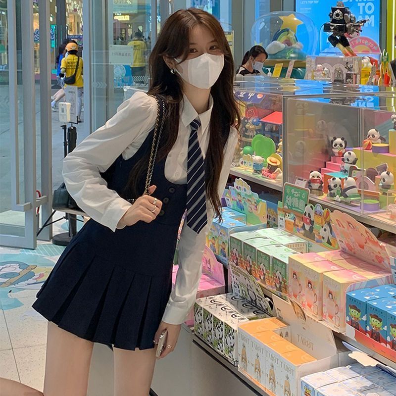 Autumn college style pure desire white shirt sweet and spicy suit female foreign style dress American campus pleated skirt two-piece set