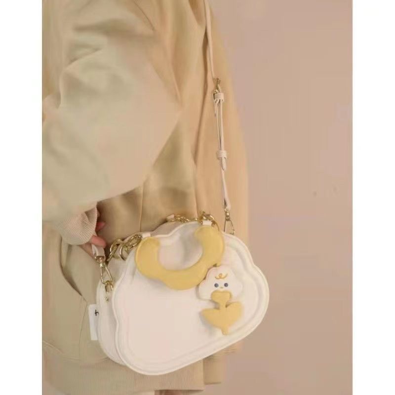New Japanese Messenger Bag Women's All-Match Handbag Cute Shoulder Bag Cream Cloud Bag Summer Tote Bag Trend