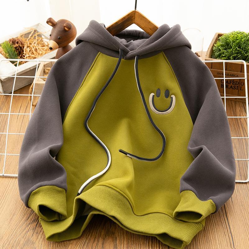 Babyfeet boy's autumn and winter plus velvet thickened sweater in the big boy Korean version of the handsome all-in-one velvet warm hooded top