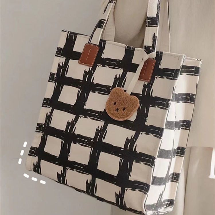 2022 spring new high-end geometric pattern large-capacity one-shoulder diagonal college wind canvas tote computer bag