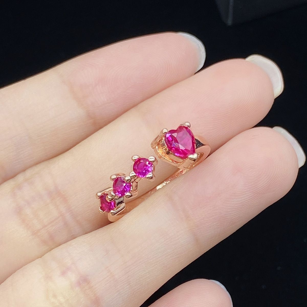 Elegant Heart-shaped Red Tourmaline Ring In Sterling Silver For Women_voghion.com
