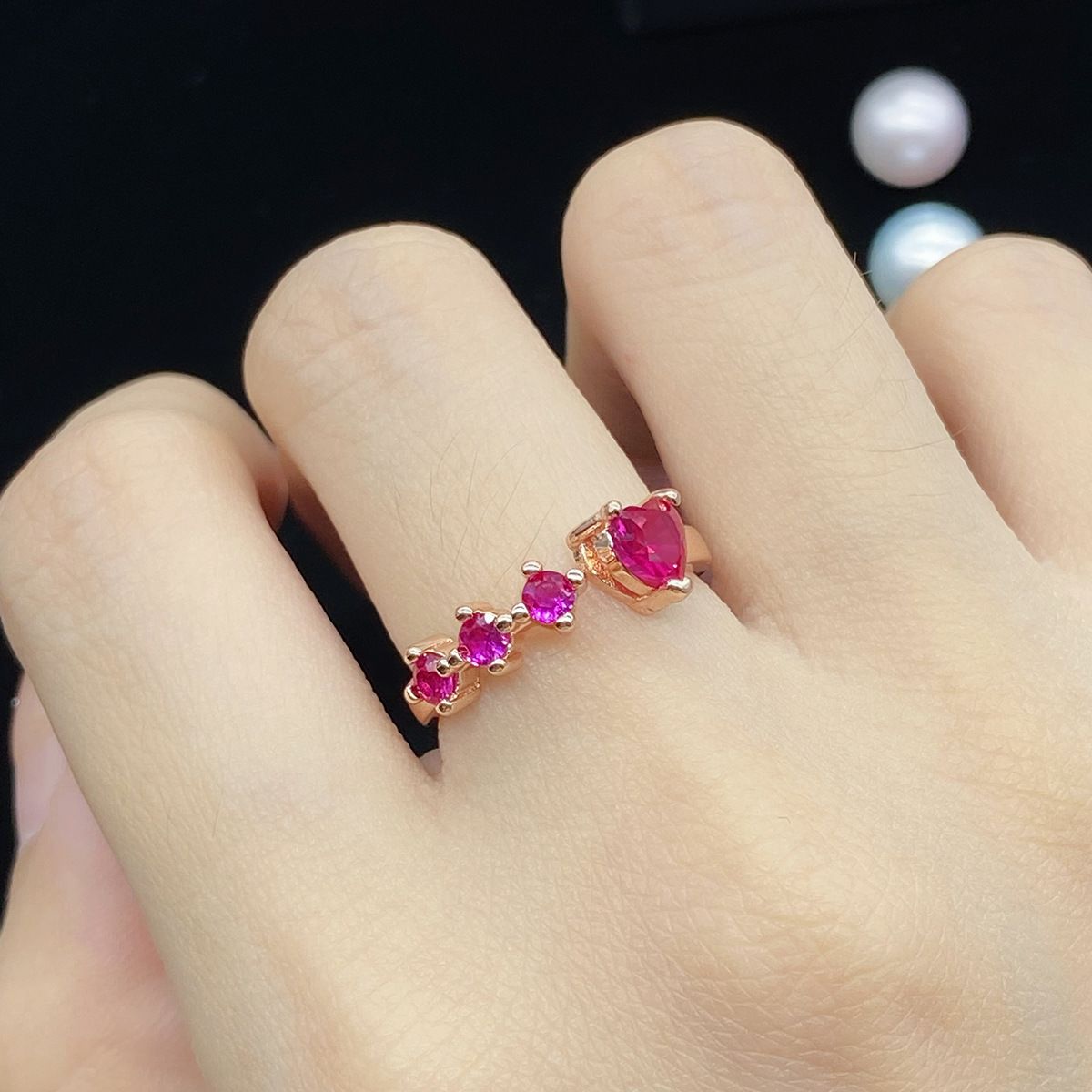 New Corundum Red Tourmaline Heart-shaped Open S925 Silver Ring For Women Lives Three Worlds Simple Elegant Light Luxury_voghion.com