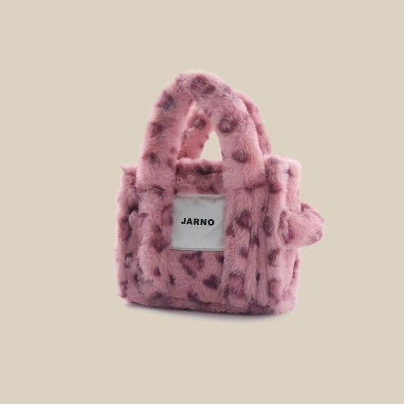 2023 new spring season pink leopard fur bag women's plush velvet Messenger bag high-end high-value small bag