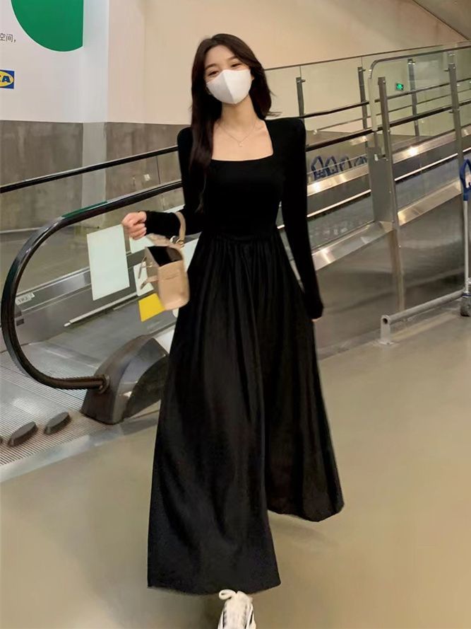 高級感黑色方領長袖連衣裙女春秋季赫本風氣質拼接收腰顯瘦長裙子
