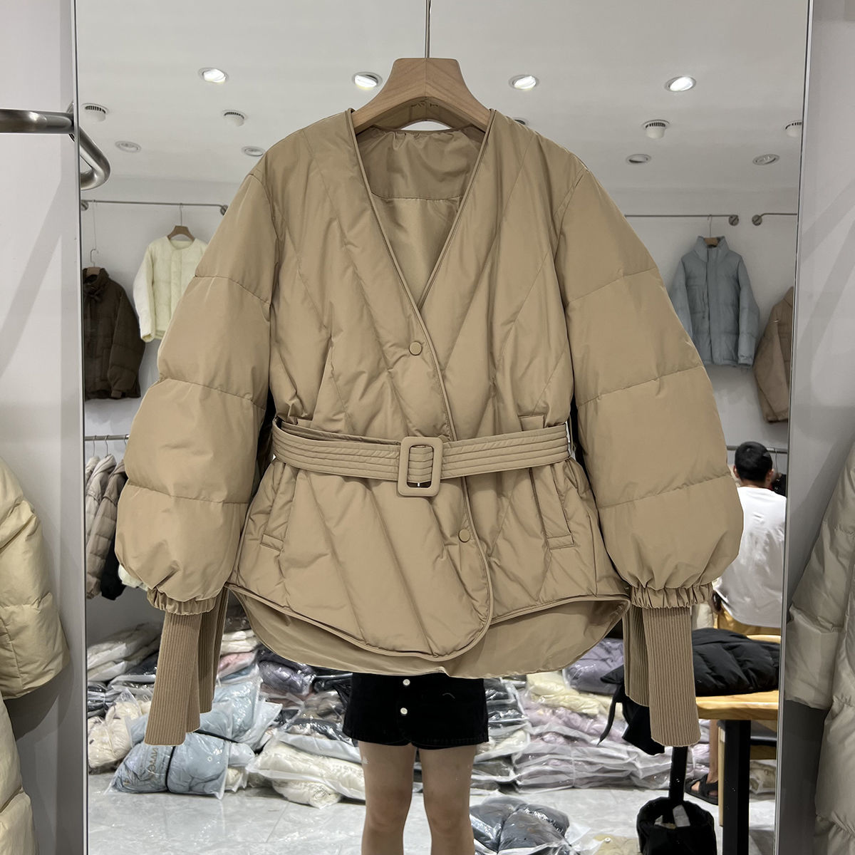 設計感短款羽絨棉服女小個子V領收腰小眾2022新款時尚洋氣外套潮