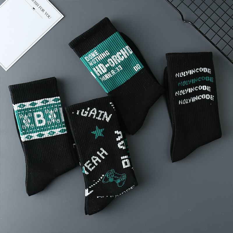 Strumpor för manliga studenter, idrottsstrumpor, höstens mångsidiga svarta mellanlängda inlägg, fukt- och luktbeständig basketboll_voghion.com