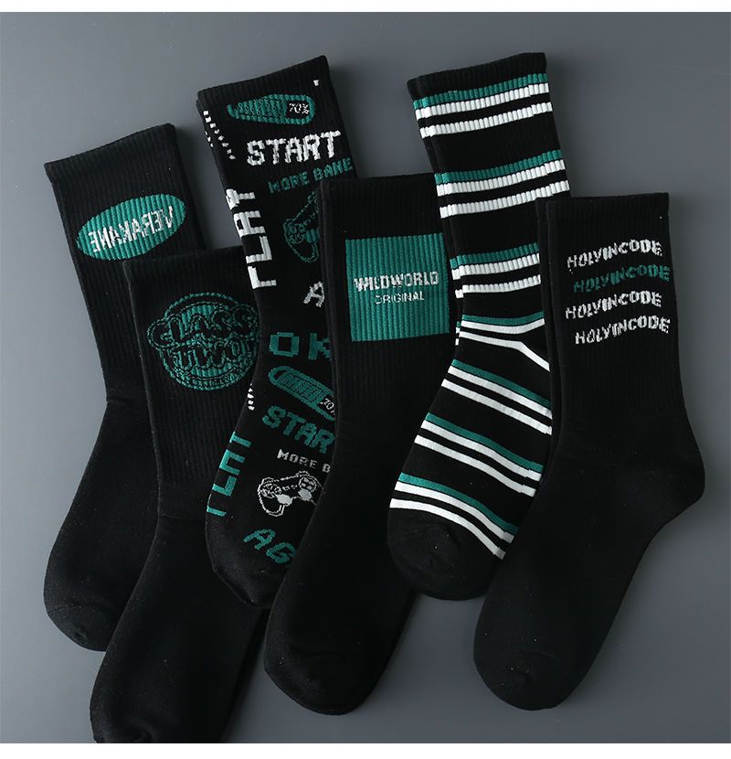 Socks for male students, sports socks, autumn versatile black mid length insets, moisture and odor resistant basketball_voghion.com