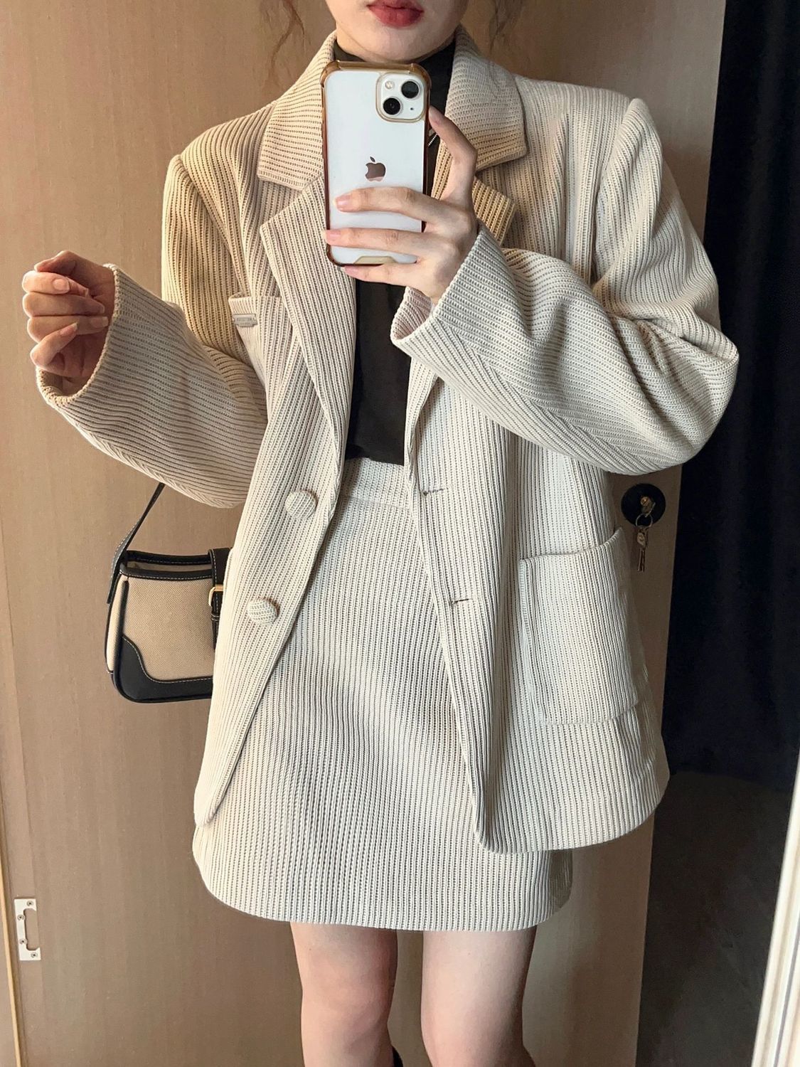 Autumn and winter new fashion suit for women with elegant style, ladylike short suit jacket, slim skirt for women, two-piece set