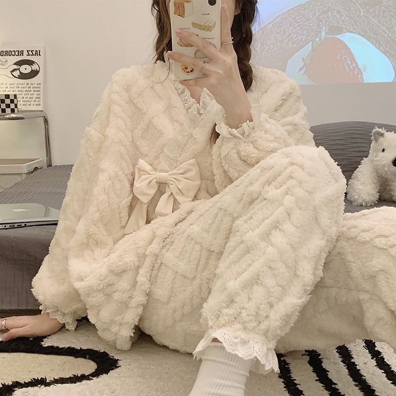 珊瑚絨睡衣女秋冬季長袖2022年新款學生宿舍法蘭絨加厚家居服套裝