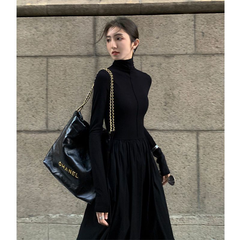 High-necked long-sleeved dress for women 2022 autumn and winter new long style slimming Korean style temperament over-the-knee long skirt with inner skirt