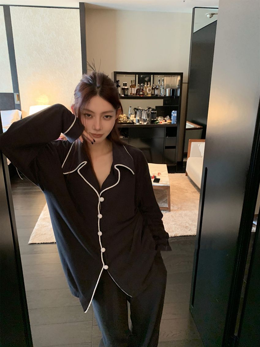 High-end velvet pajamas women's autumn and winter long-sleeved trousers lazy wind ins simple and comfortable home service two-piece suit