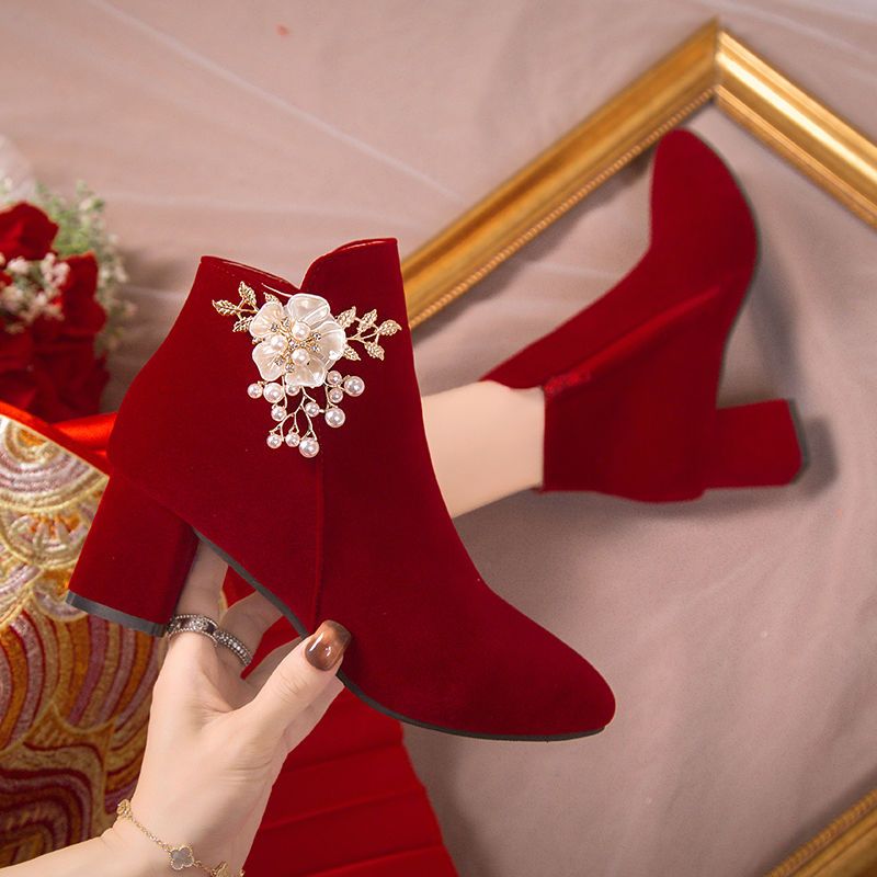 婚靴秀禾服新娘结婚鞋女粗跟高跟短靴2023秋冬季新款红色加绒棉靴