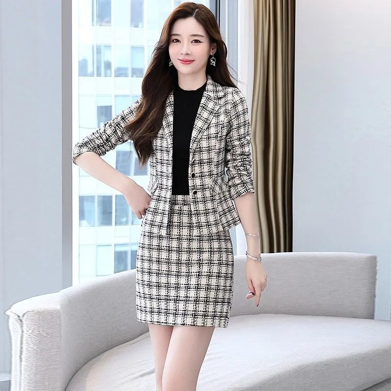 Single/Suit 2022 New Women's Autumn and Winter Small Fragrance Temperament Fashion Professional Plaid Short Skirt Package Hip Two-piece Set 【Delivery within 7 days】