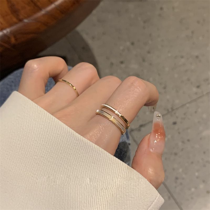 Showing your delicate hands ~ high-end light luxury mother-of-pearl double-layer plain ring ring for women ins niche design open ring with trendy temperament