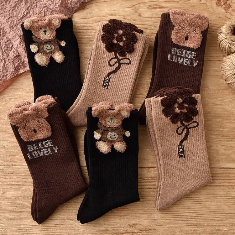 Feather gauze bear socks women's mid-tube plush socks for outer wear cute ins tide all-match stockings autumn and winter