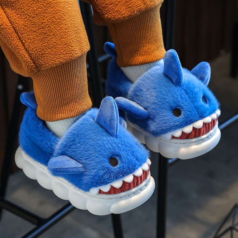 2023年鲨鱼儿童棉拖鞋包跟新款男孩家用防滑卡通女童男童棉鞋冬季