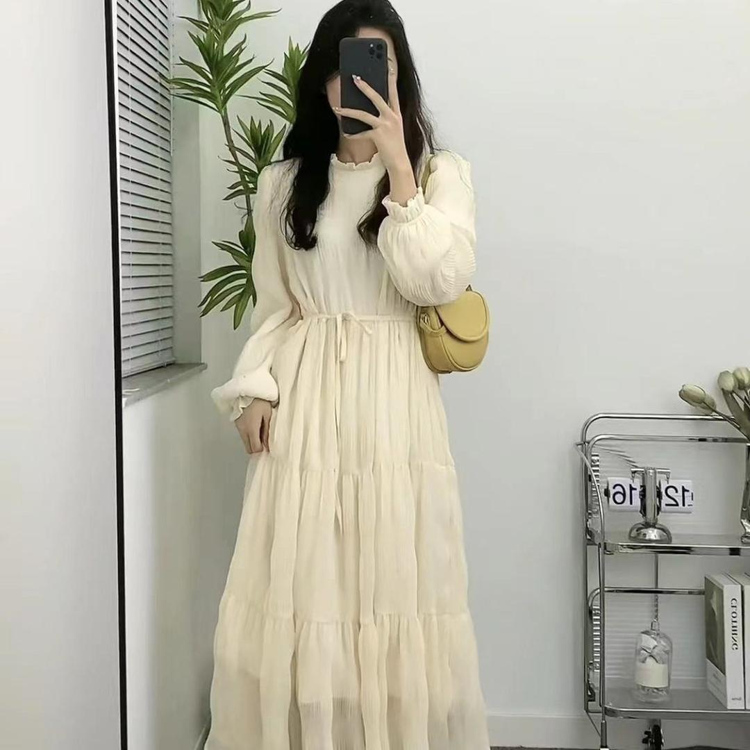 [Gara White Tea] Thickened plus velvet French stunning retro chic gentle age-reducing dress autumn and winter inside and outside