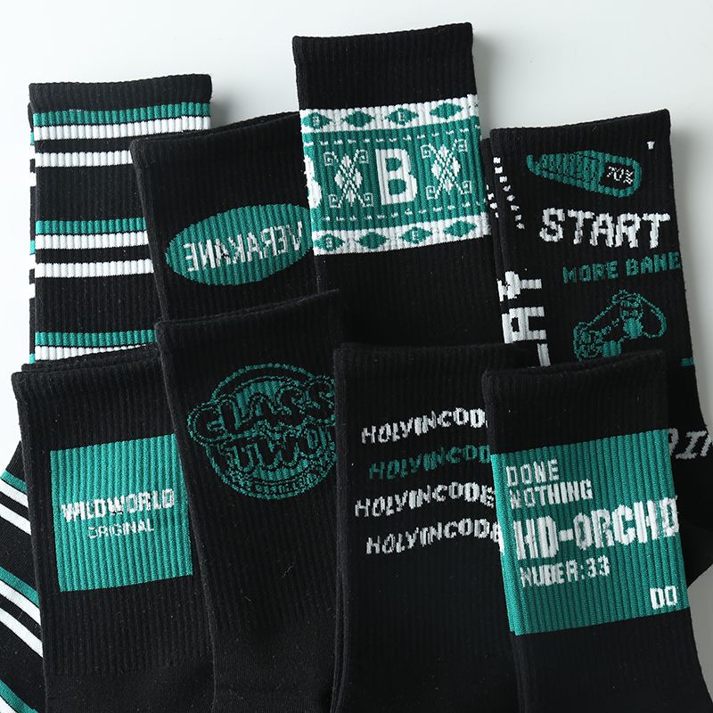 Socks for male students, sports socks, autumn versatile black mid length insets, moisture and odor resistant basketball_voghion.com