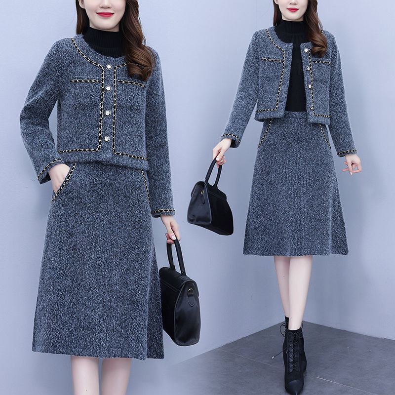 Autumn and winter small fragrant wind dress female 2022 new temperament goddess Fan small man with two-piece suit skirt