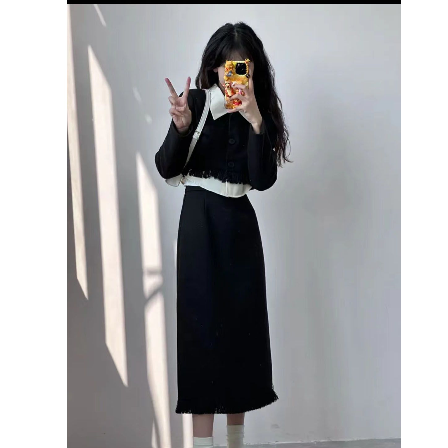 [Oolong Vodka] Retro Black Short Jacket + Skirt Set Women's Autumn and Winter Thickened Two-piece Set