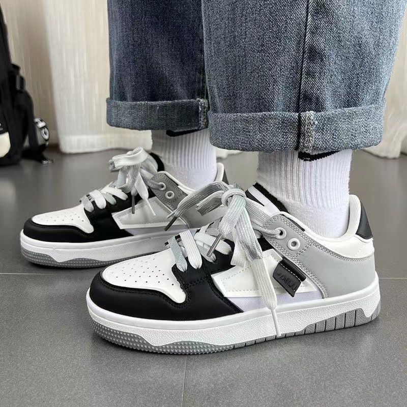 Super hot small white shoes  women's lightweight all-match casual sports shoes ins trendy niche couples net red hot style sneakers