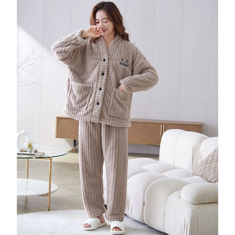 Flannel pajamas women's autumn and winter thickened plus velvet warm suit winter coral fleece cardigan home service can be worn outside
