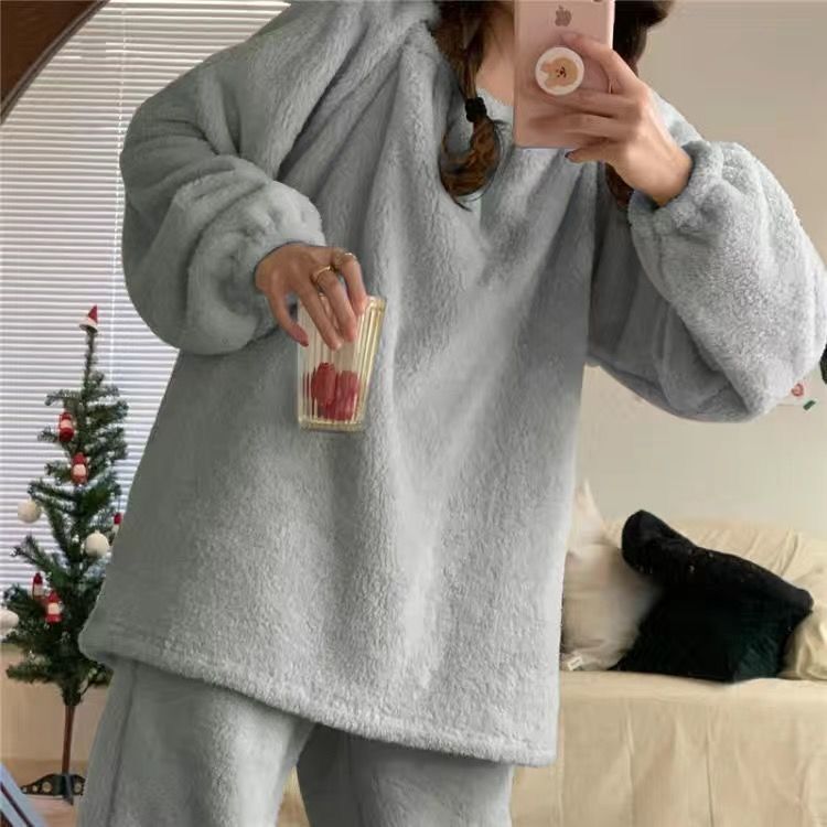 Kulomi autumn and winter coral fleece pajamas girl cartoon new plus velvet thickened student home service two-piece suit