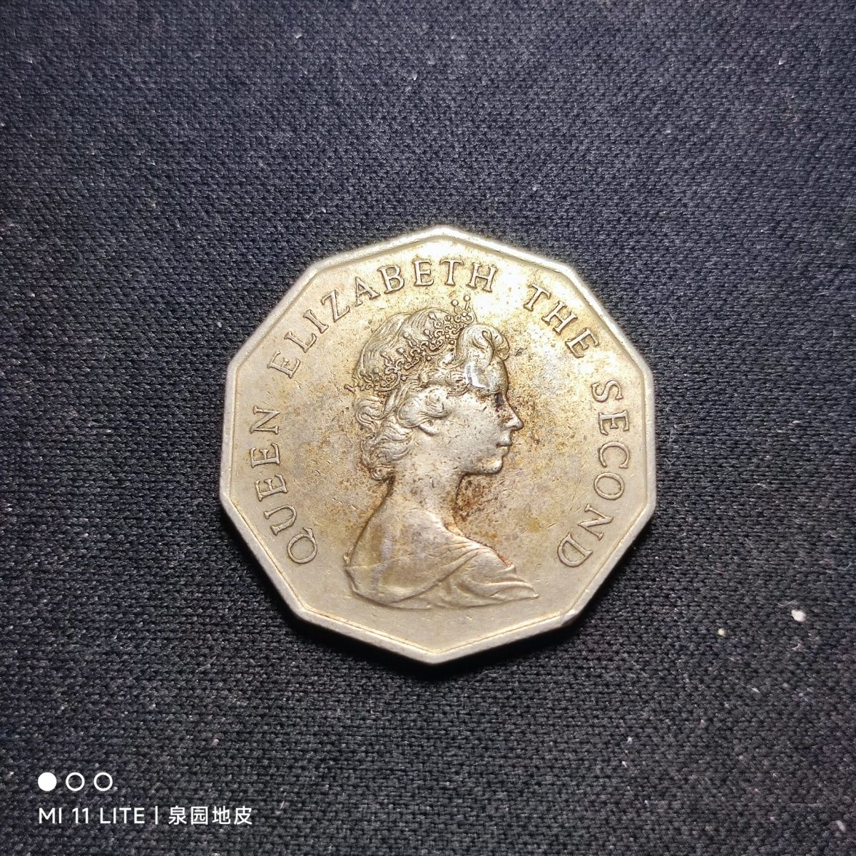 稀少香港1976年5伍圆多边形硬币 伊莉莎白女皇青年31mm110324【15天内发货】主图0