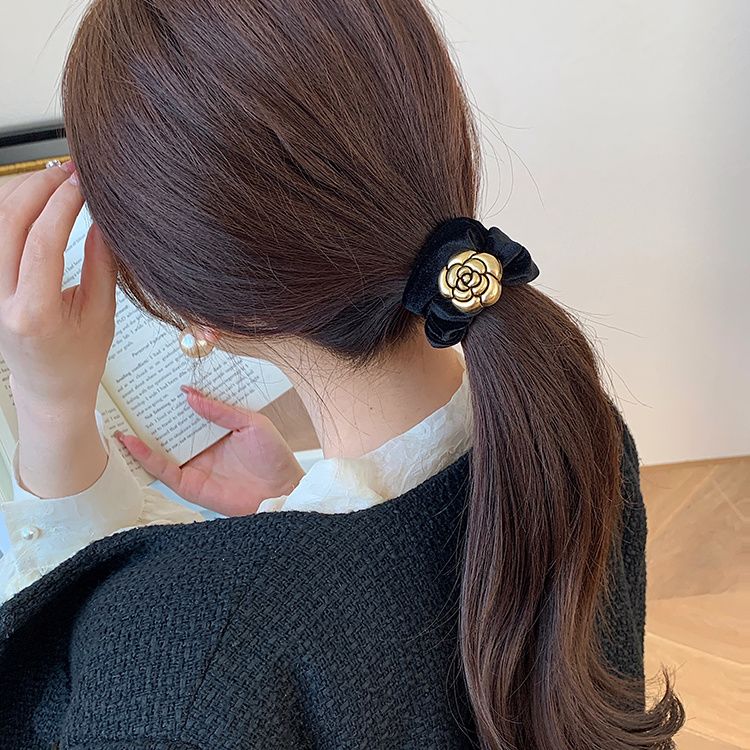 Nuovo cappio per capelli in velluto per intestino crasso, retrò e avanzato, piccolo vento profumato, corda per la testa della camelia, corda per capelli con cravatta autunnale e invernale per le donne_voghion.com