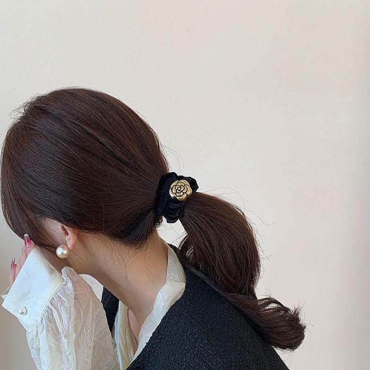 Nuovo cappio per capelli in velluto per intestino crasso, retrò e avanzato, piccolo vento profumato, corda per la testa della camelia, corda per capelli con cravatta autunnale e invernale per le donne_voghion.com