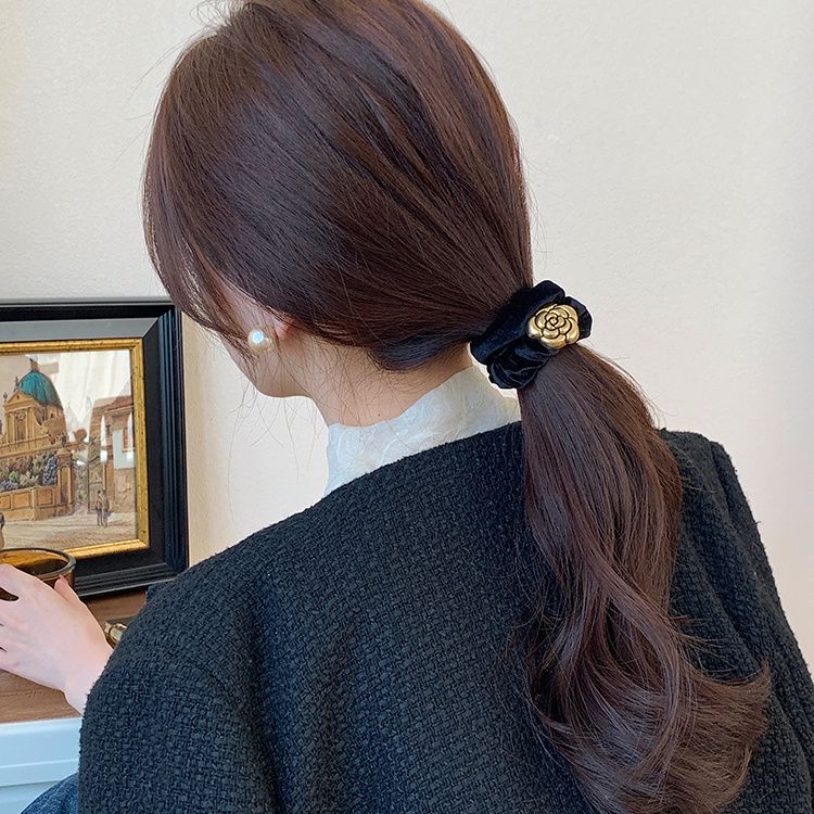 Nuovo cappio per capelli in velluto per intestino crasso, retrò e avanzato, piccolo vento profumato, corda per la testa della camelia, corda per capelli con cravatta autunnale e invernale per le donne_voghion.com