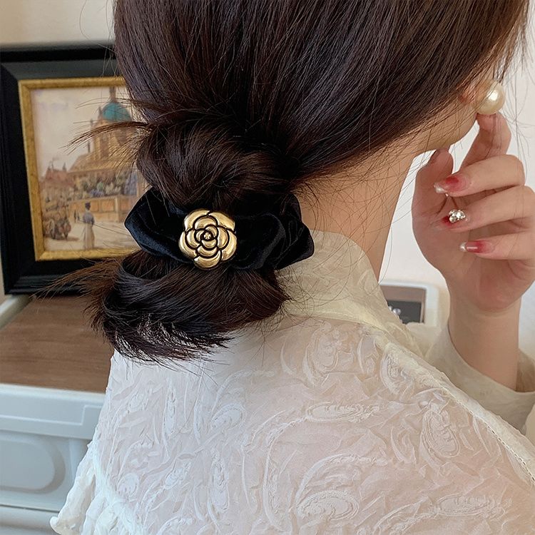 Nuovo cappio per capelli in velluto per intestino crasso, retrò e avanzato, piccolo vento profumato, corda per la testa della camelia, corda per capelli con cravatta autunnale e invernale per le donne_voghion.com