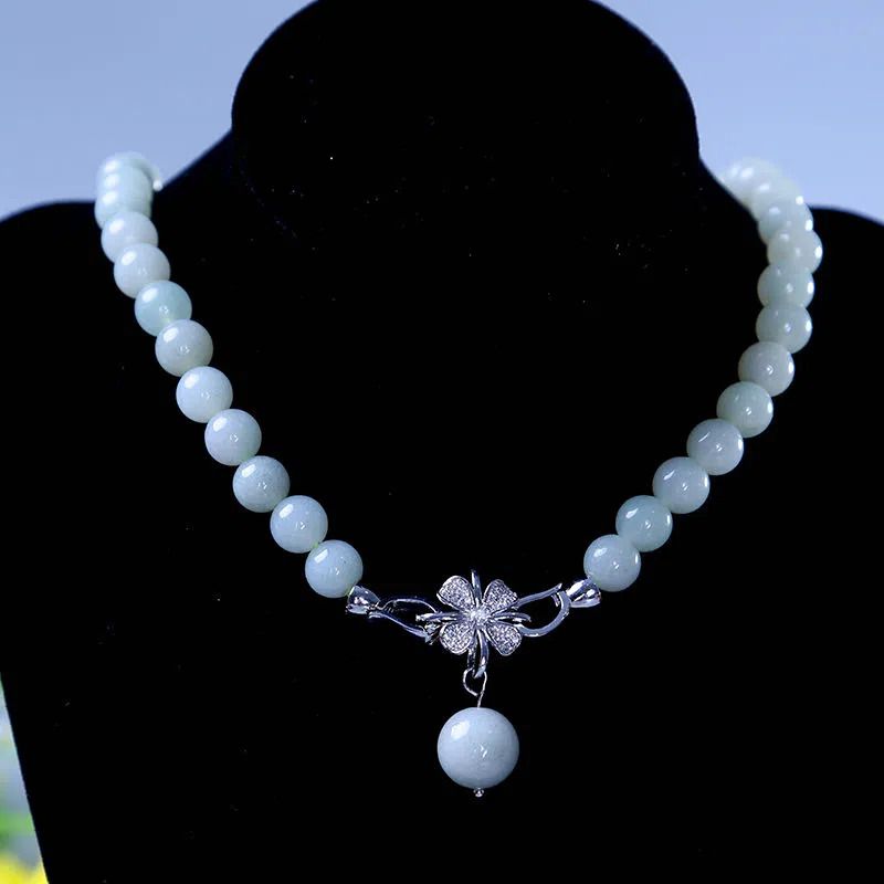Collana da donna con perle in giada della mongolia interna_voghion.com