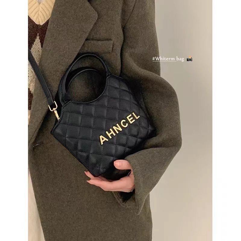 小香風手提包包女2022新款時尚菱格水桶包高級質感小眾單肩斜挎包