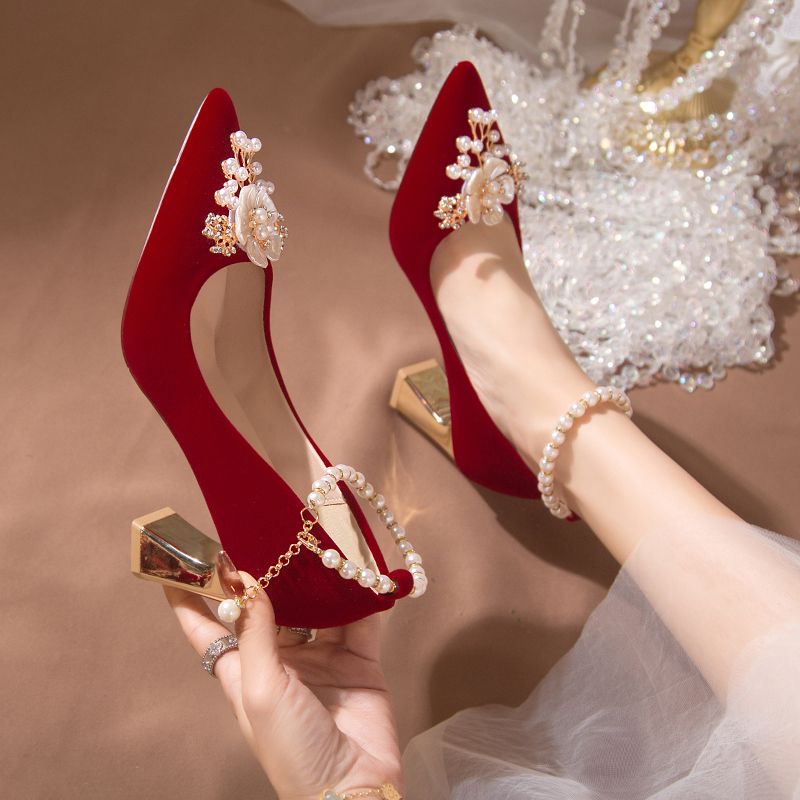 2022年新款红色婚鞋女秀禾服婚纱两穿细高跟新娘鞋孕妇敬酒礼服鞋