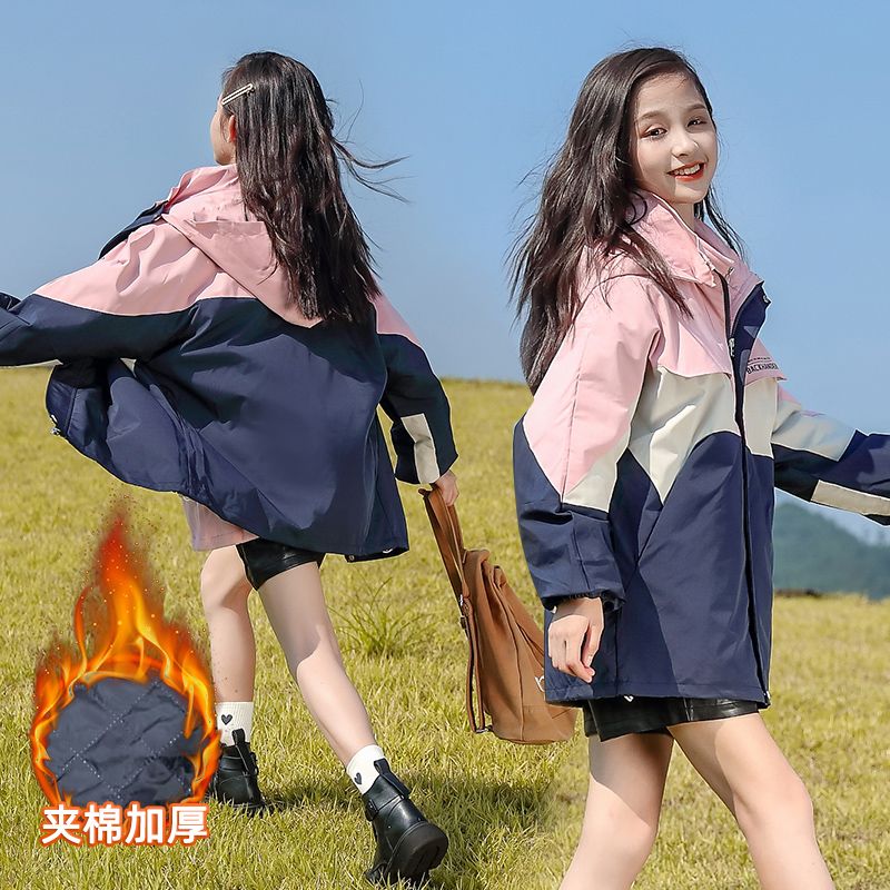 女童衝鋒衣外套2022新款冬裝可拆卸三合一秋冬兒童搖粒絨加絨加厚