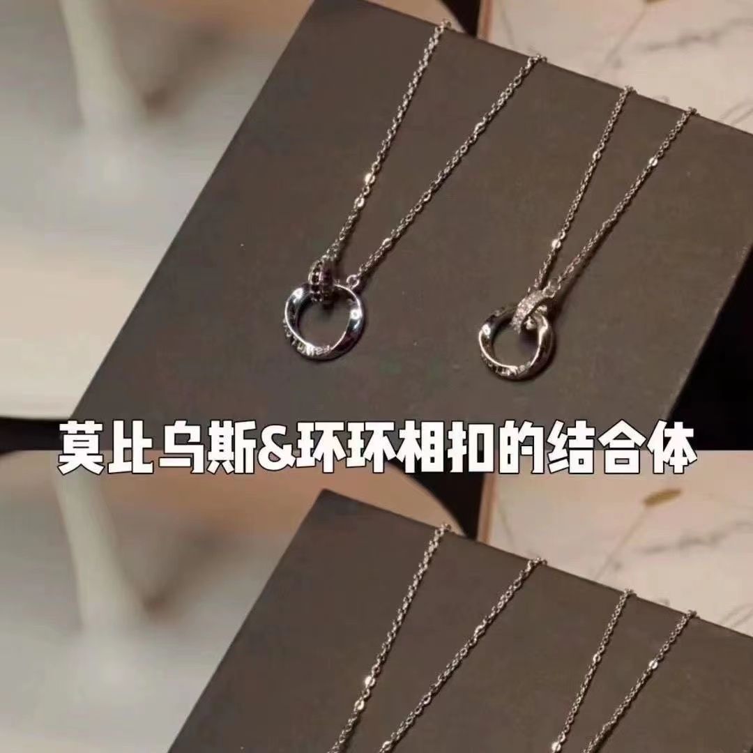 S925 silver necklace women's light luxury niche design high-end clavicle chain 2023 new Mobius ring necklace trend