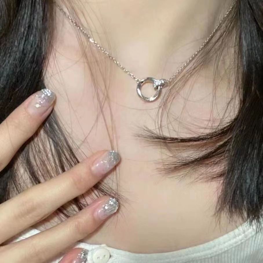 S925 silver necklace women's light luxury niche design high-end clavicle chain 2023 new Mobius ring necklace trend