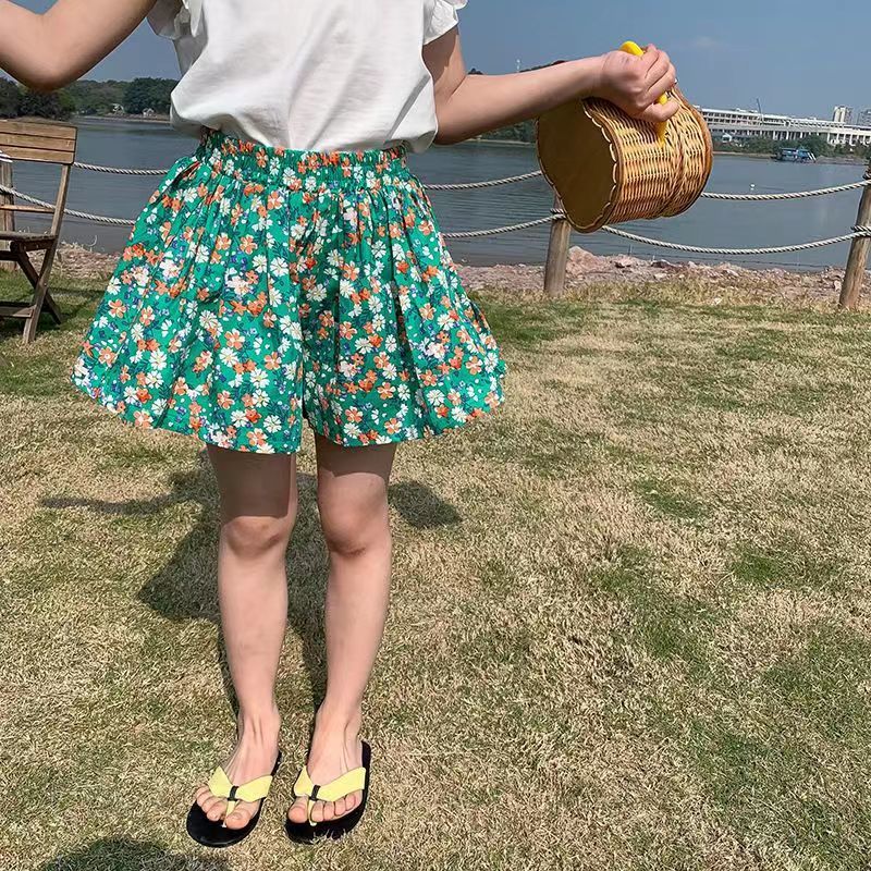 Floral culottes girls shorts skirt  summer new fashion Korean version of children's baby hot pants outer wear pants sweet