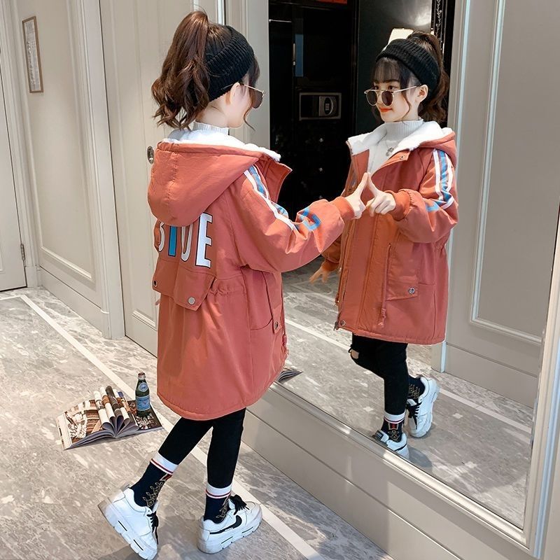 Girls 2022 fashion foreign style plus velvet and cotton jacket girl mid-length cotton coat Korean version of the party overcoat