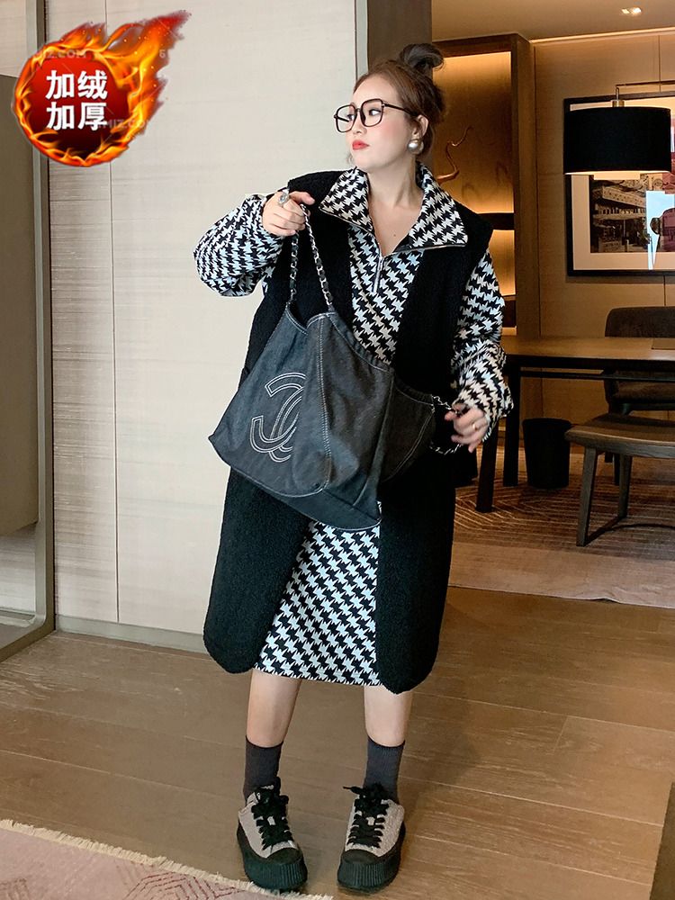 Retro houndstooth plus velvet long sweater dress fat MM extra large size 300 catties autumn and winter high collar warm dress