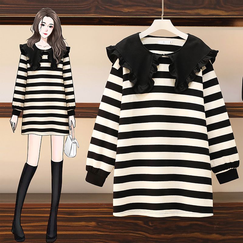 Plus size women's loose and thin top spring and autumn fat MM long-sleeved striped age-reducing doll collar sweater 200 catties 300