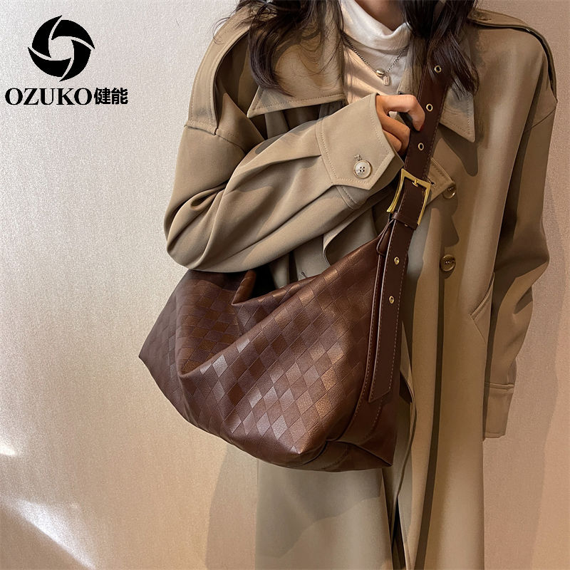 健能大容量包包女2022新秋冬款通勤軟皮簡約百搭托特包單肩斜挎包