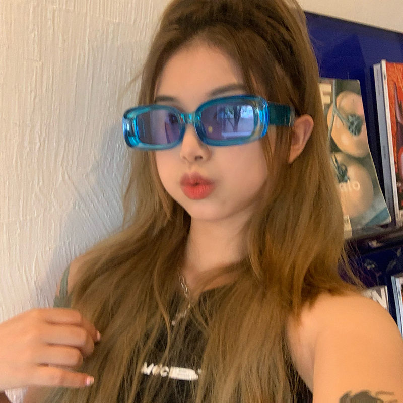 Red Jelly Sunglasses, Bouncing Blue-green Frame, Transparent Thick Frame, Square Face Glasses_voghion.com
