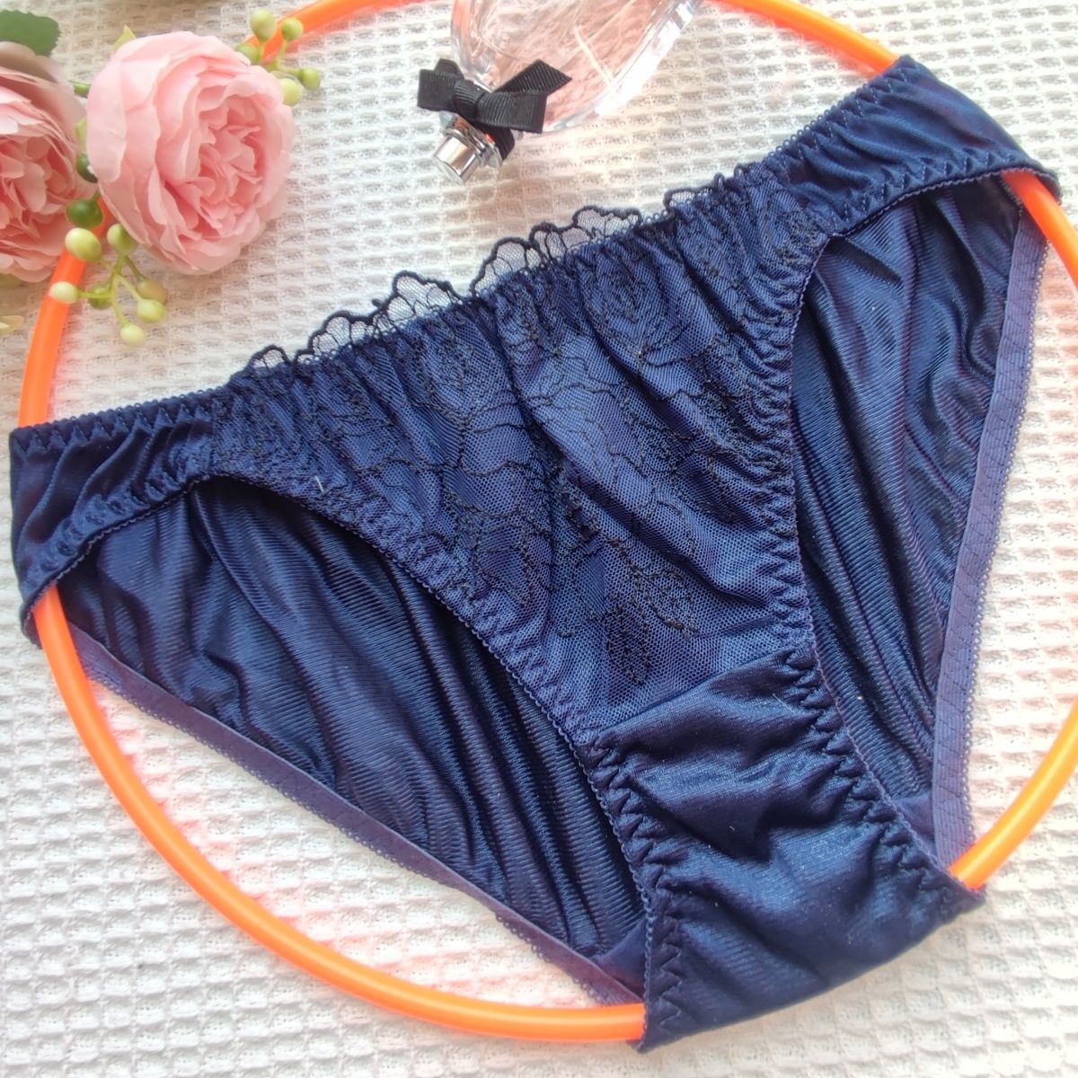 外贸精编深蓝色蕾丝刺绣花边黑甜美低腰棉裆三角内裤好洗速干