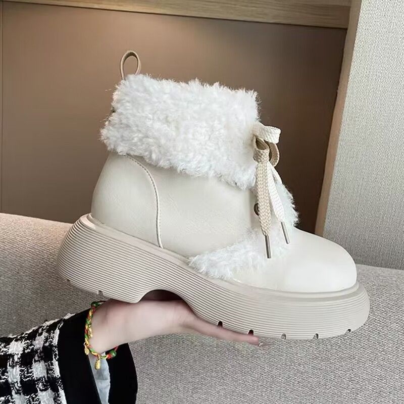 雪地靴女冬新款厚底加绒保暖羊羔毛白色马丁靴百搭可爱短筒靴
