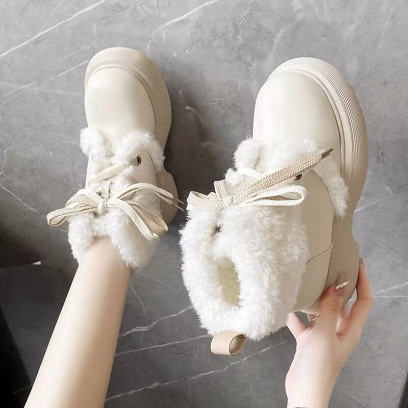 雪地靴女冬新款厚底加绒保暖羊羔毛白色马丁靴百搭可爱短筒靴