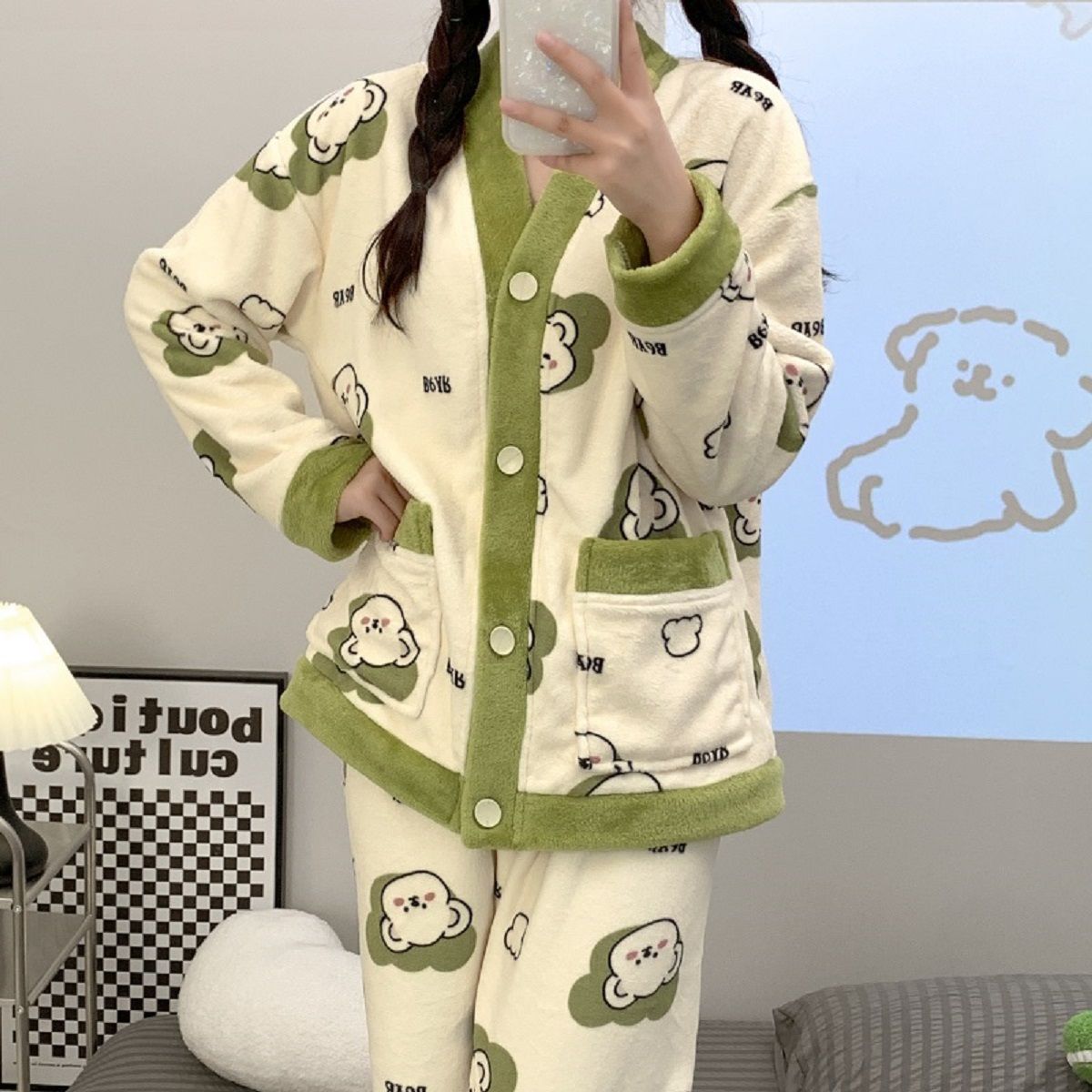 Coral fleece pajamas women's autumn and winter new cardigan small fragrant style thickened flannel cute cartoon can be worn outside home clothes